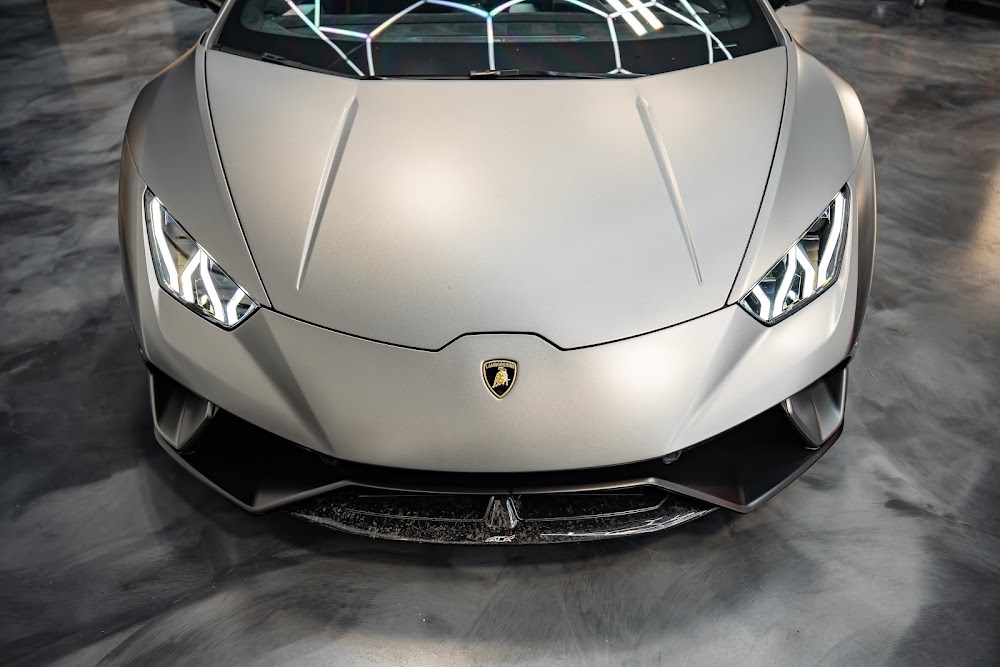 Satin grey Lamborghini Huracan Performante with hexagon light reflections